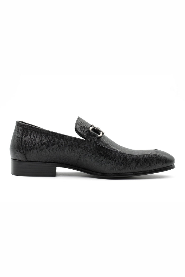BLACK LEATHER SNAFLE BIT BUCKLE LOAFERS