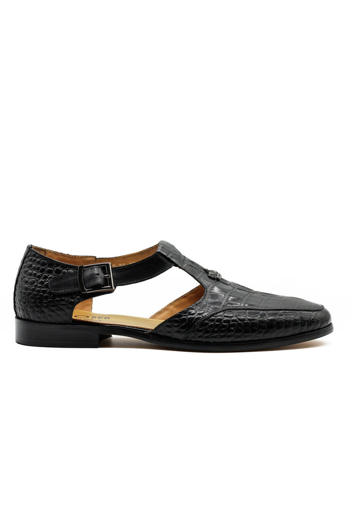Black Printed Leather T-Strap Sandals – Closed Toe