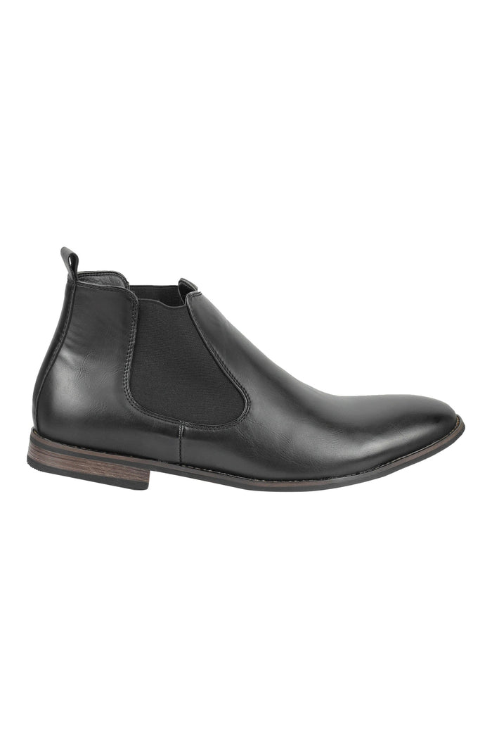 FAUX LEATHER CHELSEA BOOTS IN BLACK