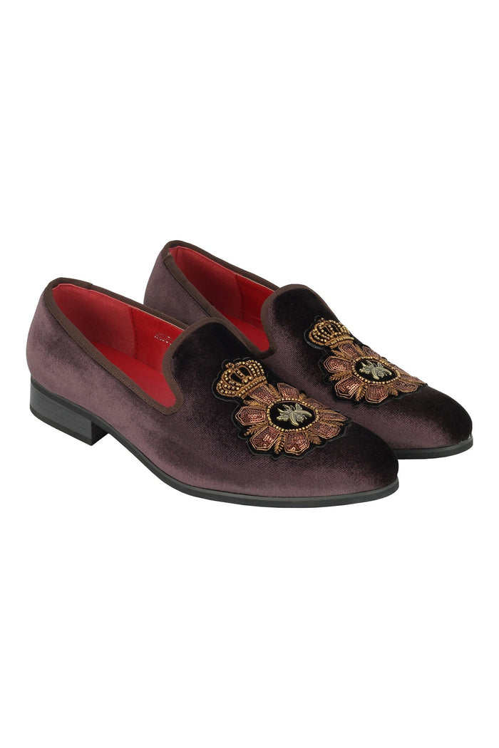 FAUX LEATHER EMBROIDERED VELVET LOAFERS IN BROWN