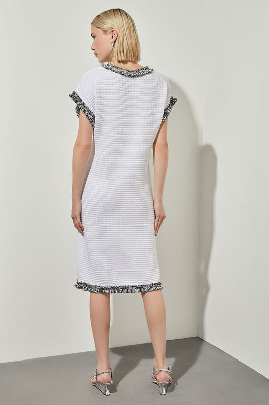 Modern Fit Contrast Trim Shift Dress, White/Black | Ming Wang
