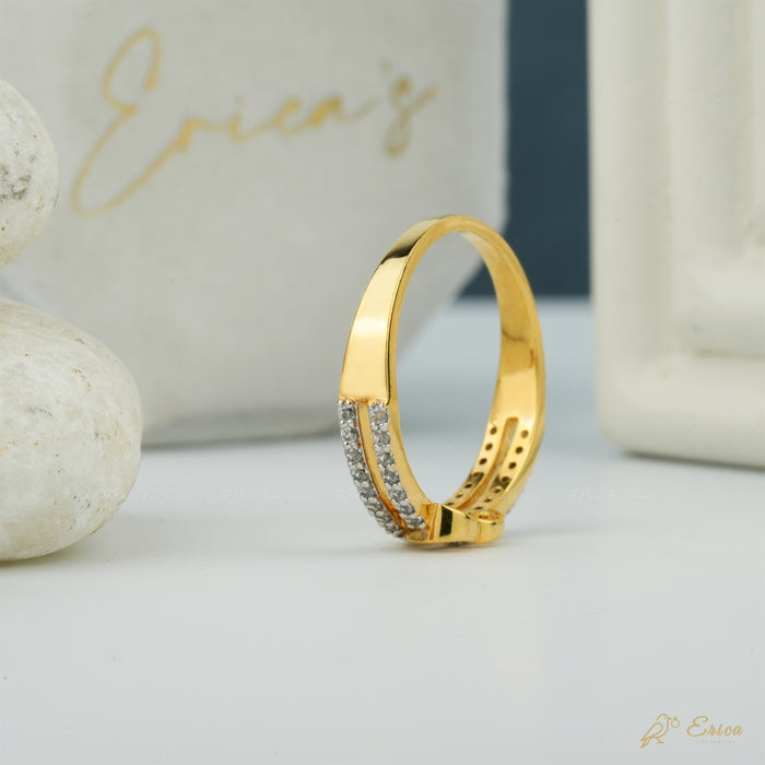 The Chevron - Curved Lab Grown Diamond Pavé Band