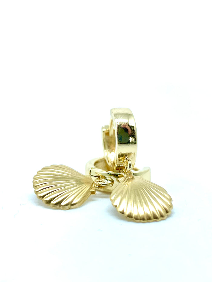 18K Gold Filled Shell Huggie Earrings