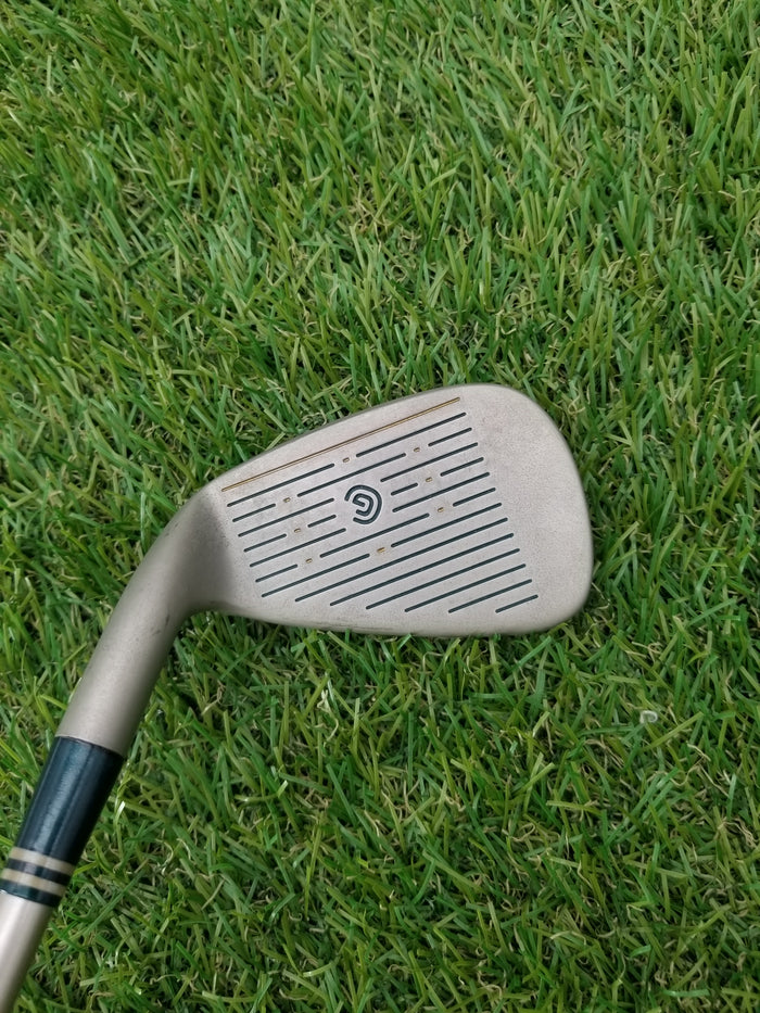 1999 CLEVELAND LADIES EMERALD 8 IRON LADIES INCREASED DISTANCE 36" VERYGOOD