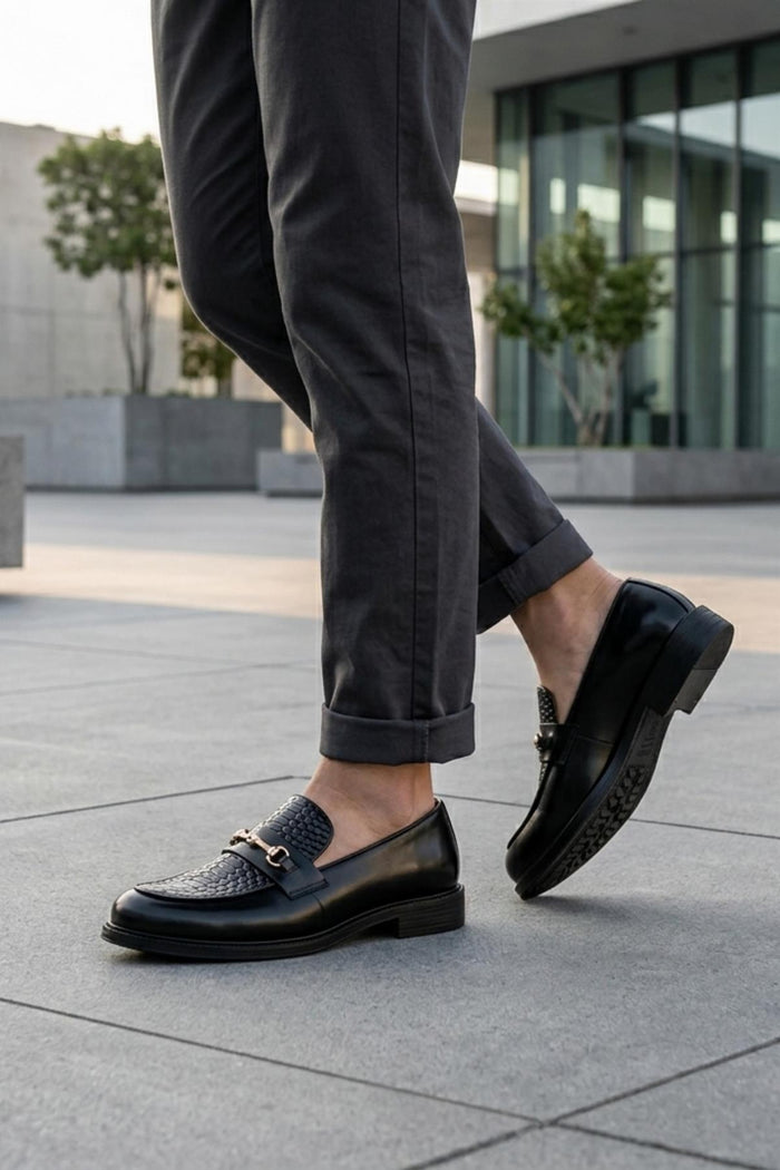 ASCOT Men’s Black Snake-Effect Leather Snaffle Loafers