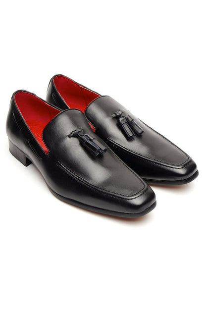 BLACK FAUX LEATHER TASSEL SHOES