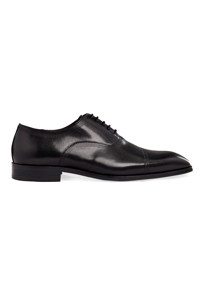 BLACK LEATHER OXFORD BROGUE SHOES