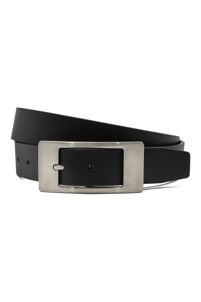 BLACK LEATHER PIN BUCKLE BELT