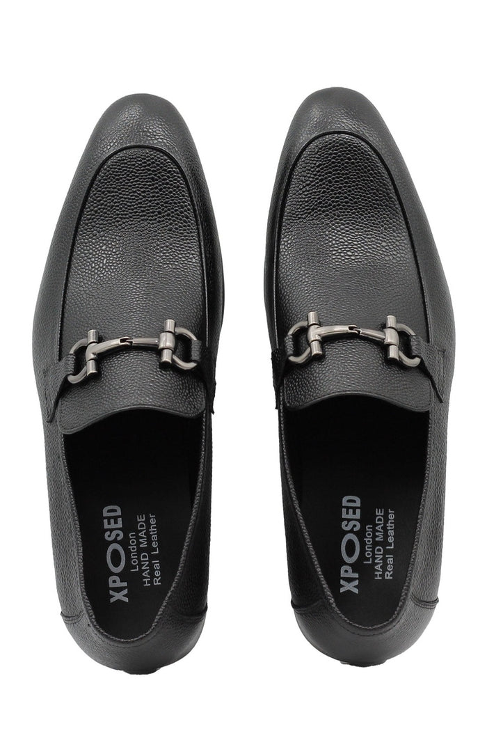 BLACK LEATHER SNAFLE BIT BUCKLE LOAFERS