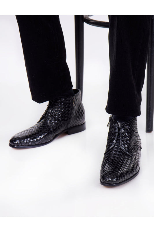 BLACK LEATHER WOVEN BOOTS