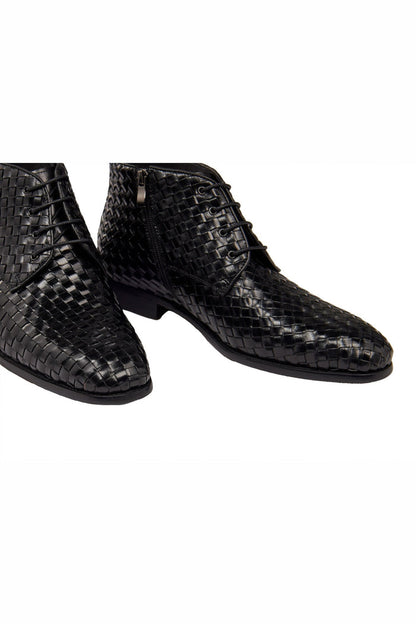 BLACK LEATHER WOVEN BOOTS