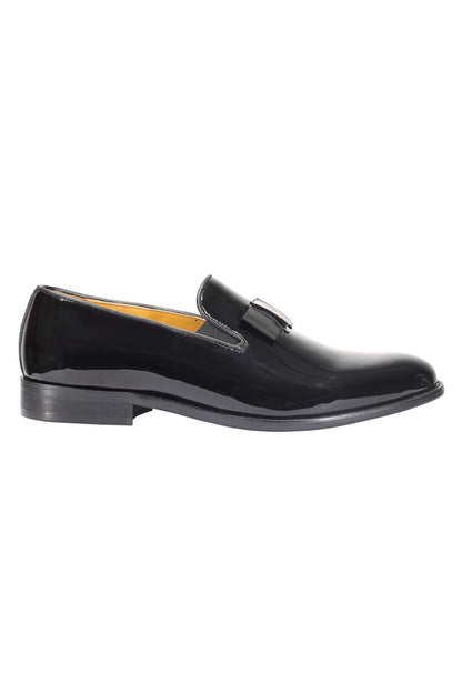 BLACK PATENT LEATHER LOAFERS WITH BOW