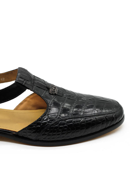 Black Printed Leather T-Strap Sandals – Closed Toe