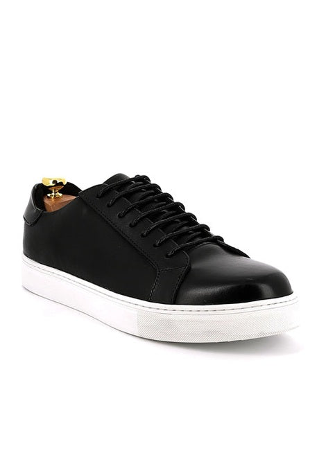 BLACK LEATHER TRAINERS
