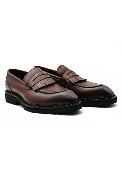 BROWN LEATHER PENNY LOAFERS WITH FRINGE