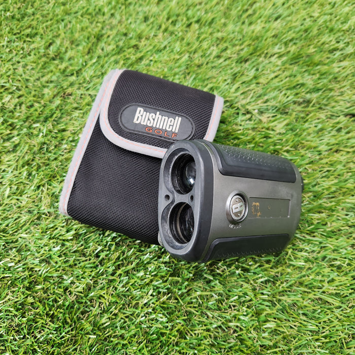 BUSHNELL LASER RANGEFINDER +CASE GOOD