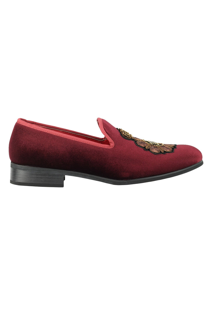 FAUX LEATHER EMBROIDERED VELVET LOAFERS IN MAROON