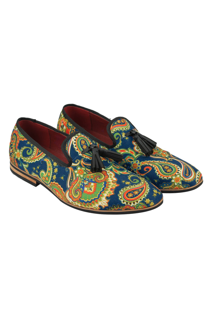 FAUX LEATHER PAISLEY PRINT TASSEL LOAFER IN BLUE