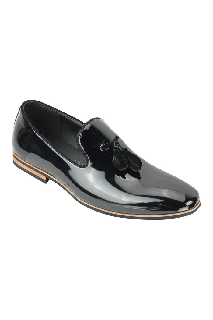 FAUX LEATHER SHINY SLIP ON BLACK SHOES