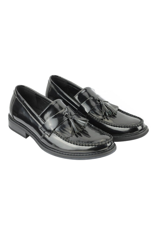 FAUX LEATHER TASSEL LOAFERS IN BLACK