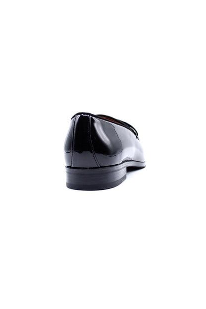FAUX SHINY LEATHER & VELVET UPPER LOAFERS