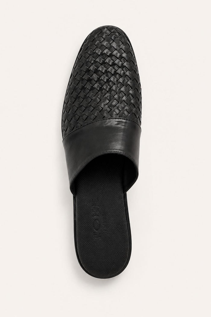 FINO Men’s Black Woven Leather Mule Slippers