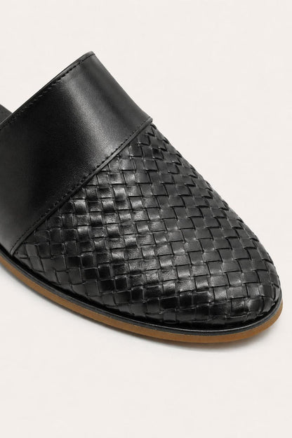 FINO Men’s Black Woven Leather Mule Slippers