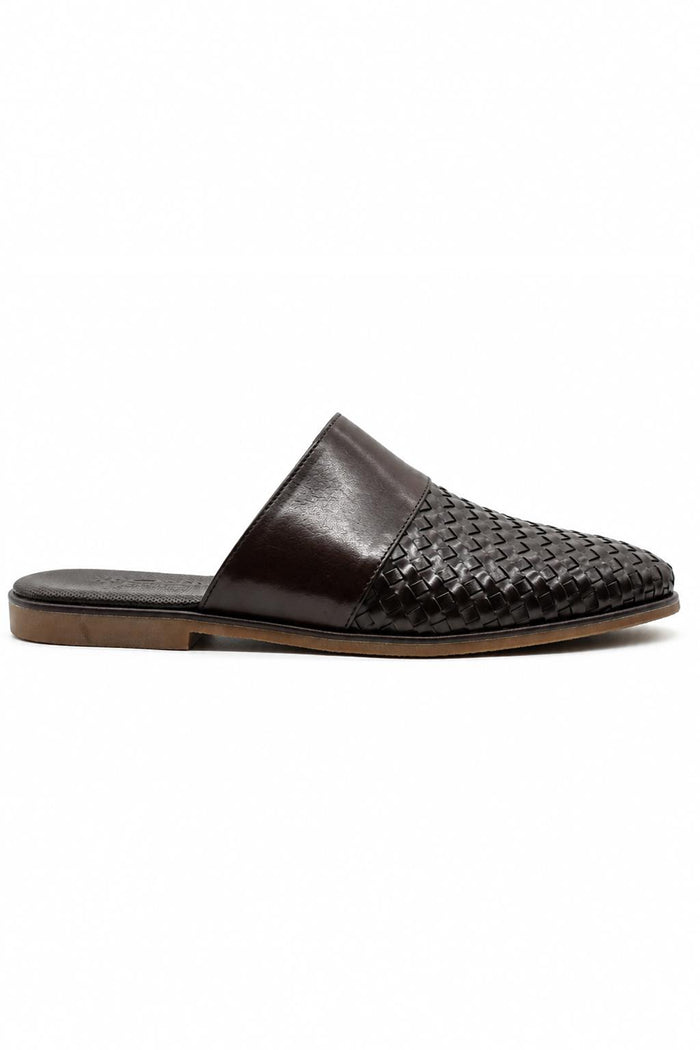 FINO Men’s Coffee Brown Woven Leather Mule Slippers