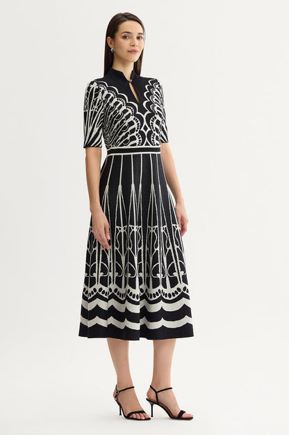 Fit-N-Flare Feminine Soft Knit Maxi Dress, Black/Ivory | Ming Wang