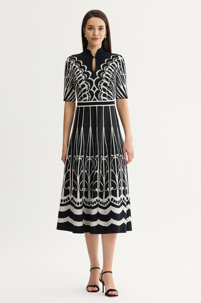 Fit-N-Flare Feminine Soft Knit Maxi Dress, Black/Ivory | Ming Wang