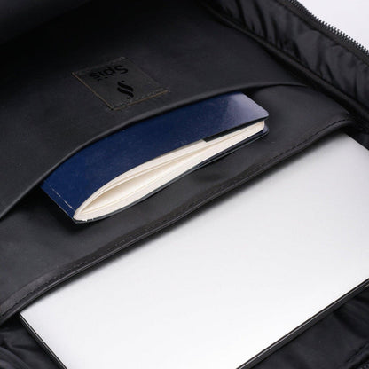 backpacks _ open close