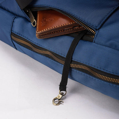 backpack side zipper