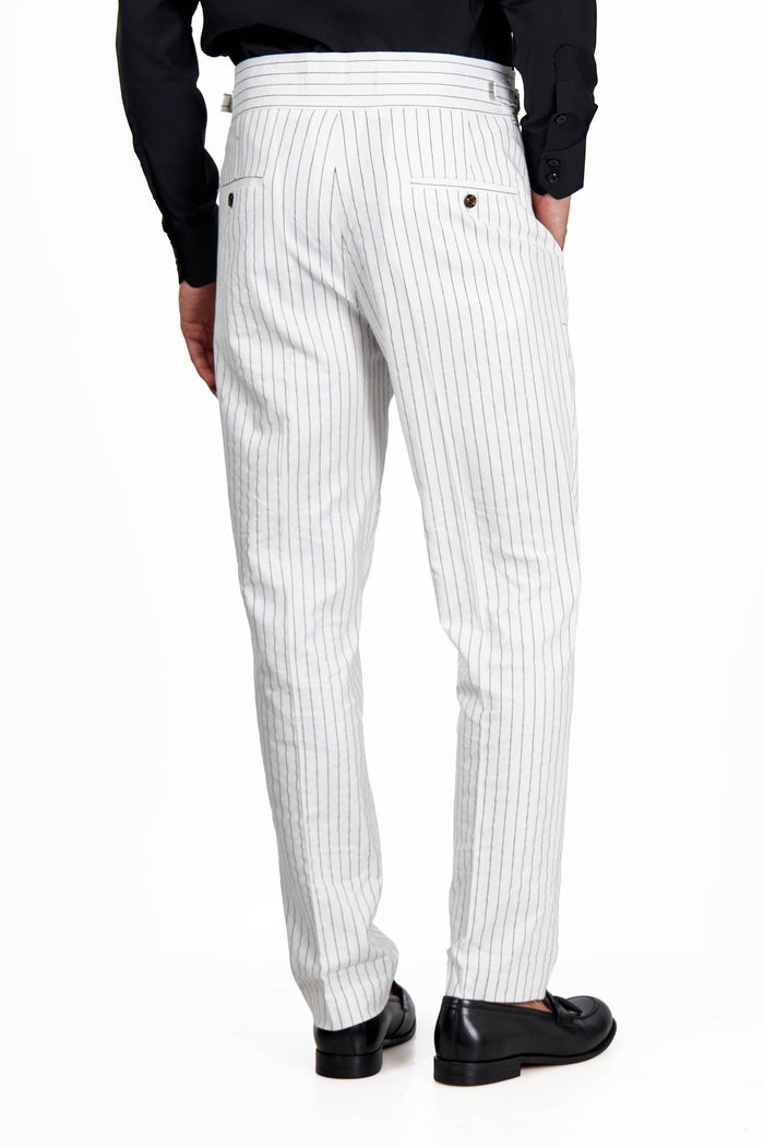 LLOYD – White Double Breasted Pinstripe Linen Suit
