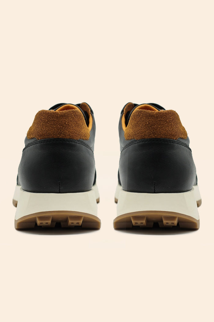 Men’s Real Leather & Suede Trainers in Black