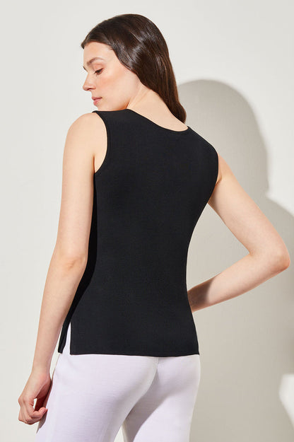 Mid-Length Scoop Neck Knit Tank, Black | Ming Wang