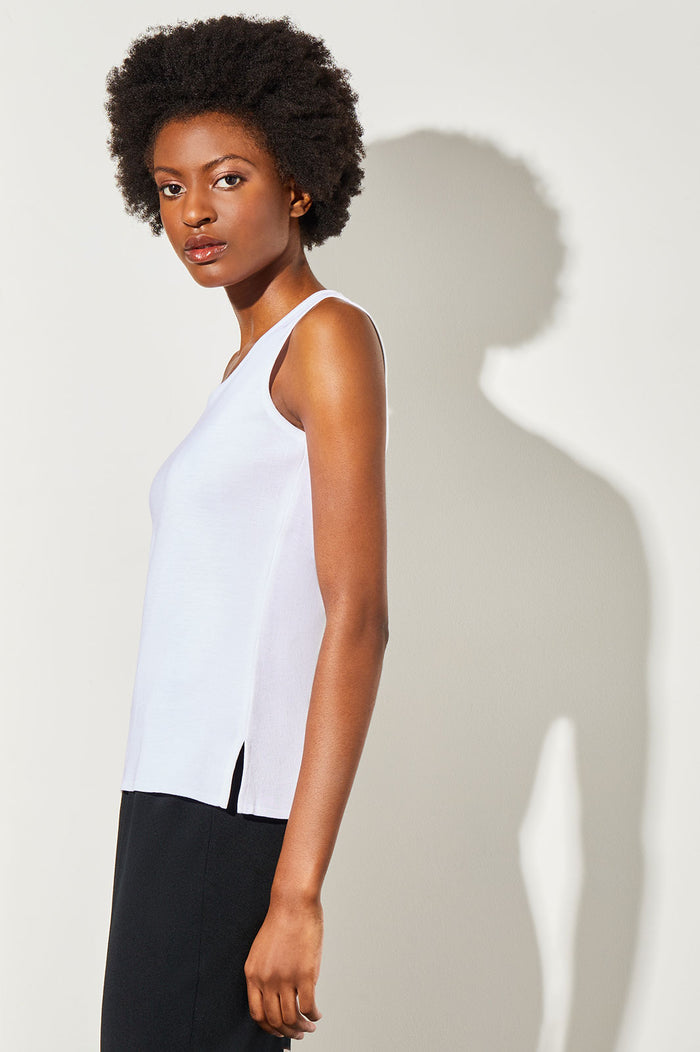 Mid-Length Scoop Neck Knit Tank, White | Ming Wang