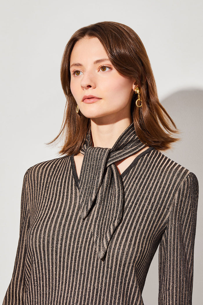 Mixed Texture Gold Circle Dangle Clip Earrings | Ming Wang