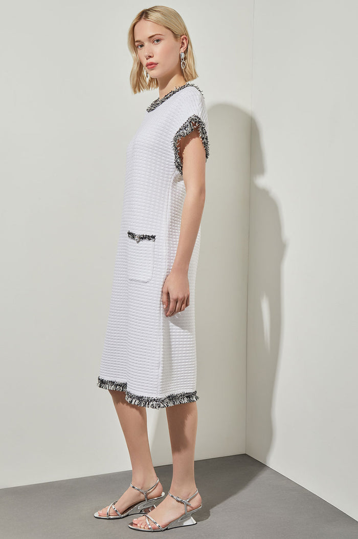 Modern Fit Contrast Trim Shift Dress, White/Black | Ming Wang