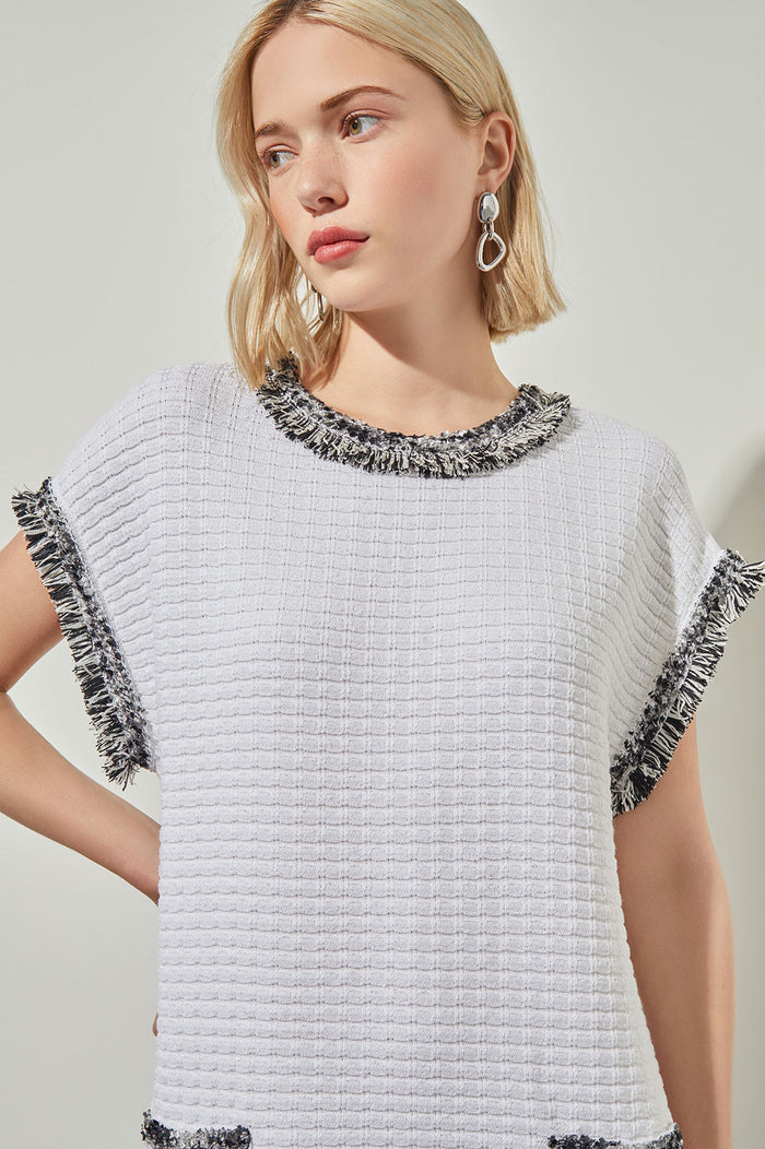 Modern Fit Contrast Trim Shift Dress, White/Black | Ming Wang