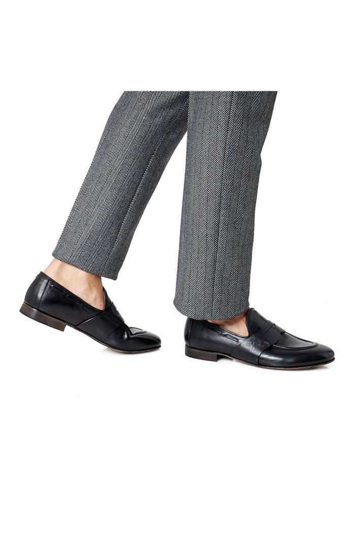 NAPLES 01 - BLACK PENNY LOAFER
