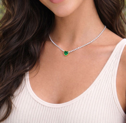 Necklace model 183