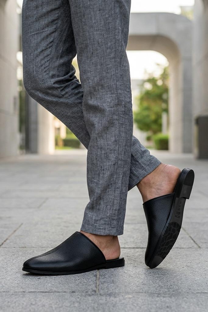 NICO Men’s Black Soft Grain Leather Mule Slippers