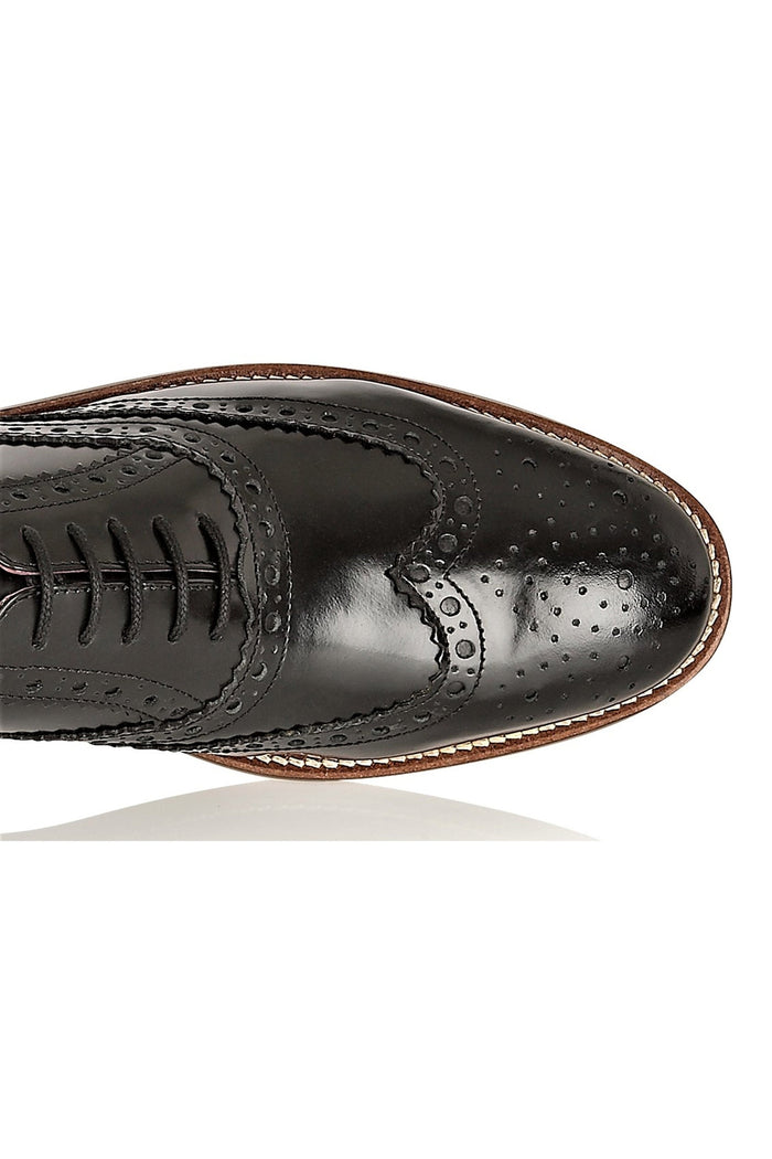 OXFORD BROGUES IN POLISHED BLACK