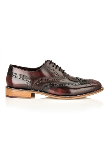 OXFORD BROGUES IN POLISHED MAROON