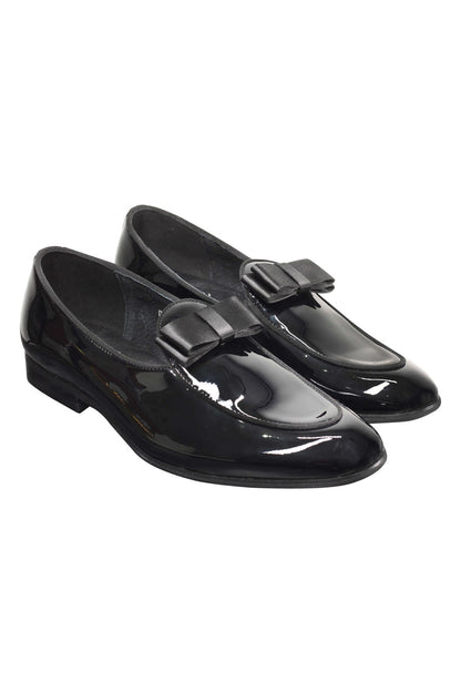 PATENT LOAFERS WITH BOW TIE