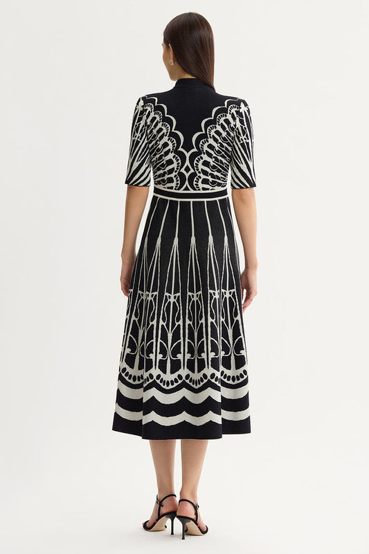 Petite Fit-N-Flare Feminine Soft Knit Maxi Dress, Black/Ivory | Ming Wang