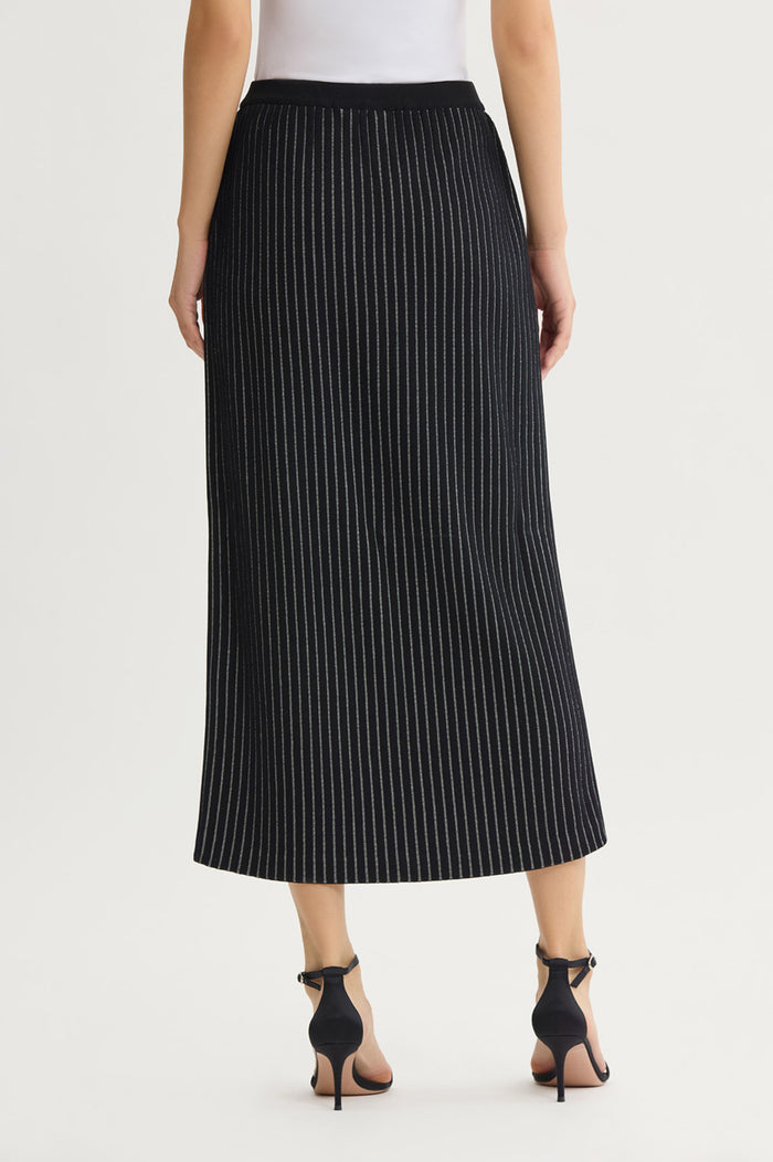 Petite Straight Floral Soft Ribbed Knit Maxi Skirt, Black/Ivory | Ming Wang