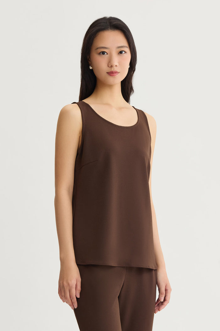 Petite Stretch Deco Crepe Scoop Neck Tank, Dark Umber, Dark Umber | Ming Wang