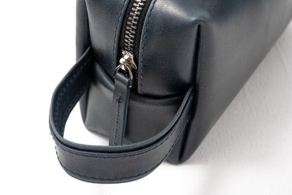 Petroleum Blue Cupola Leather Travel Pouch - Spiš.