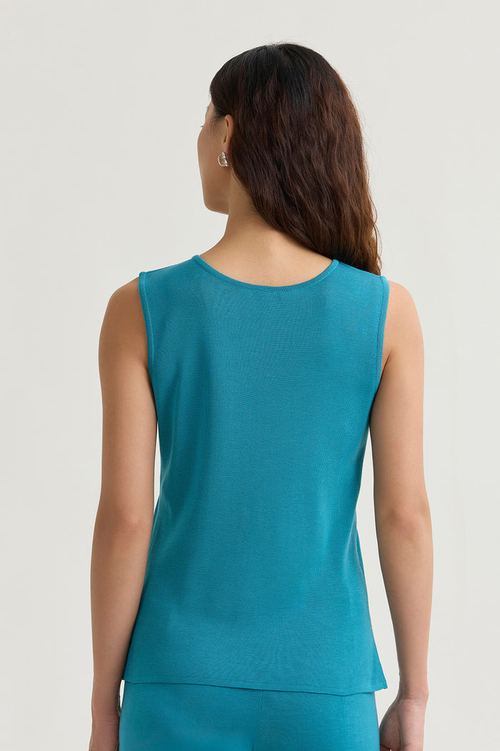 Plus Size Mid-Length Scoop Neck Knit Tank, Nebula, Nebula | Ming Wang